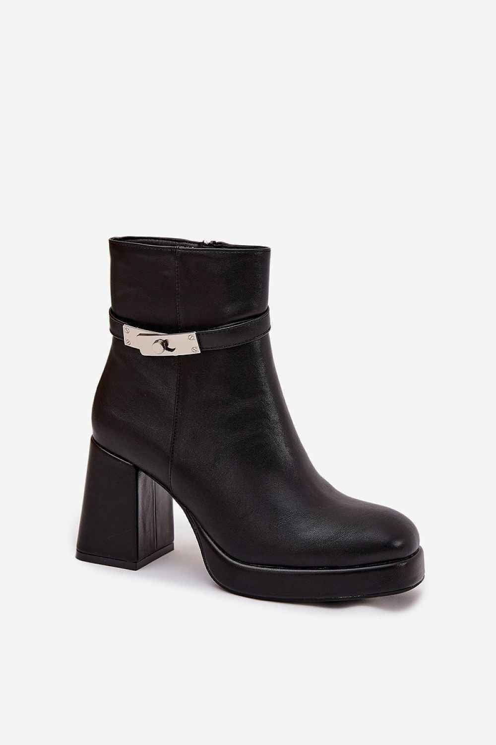 Heel boots model 221521
