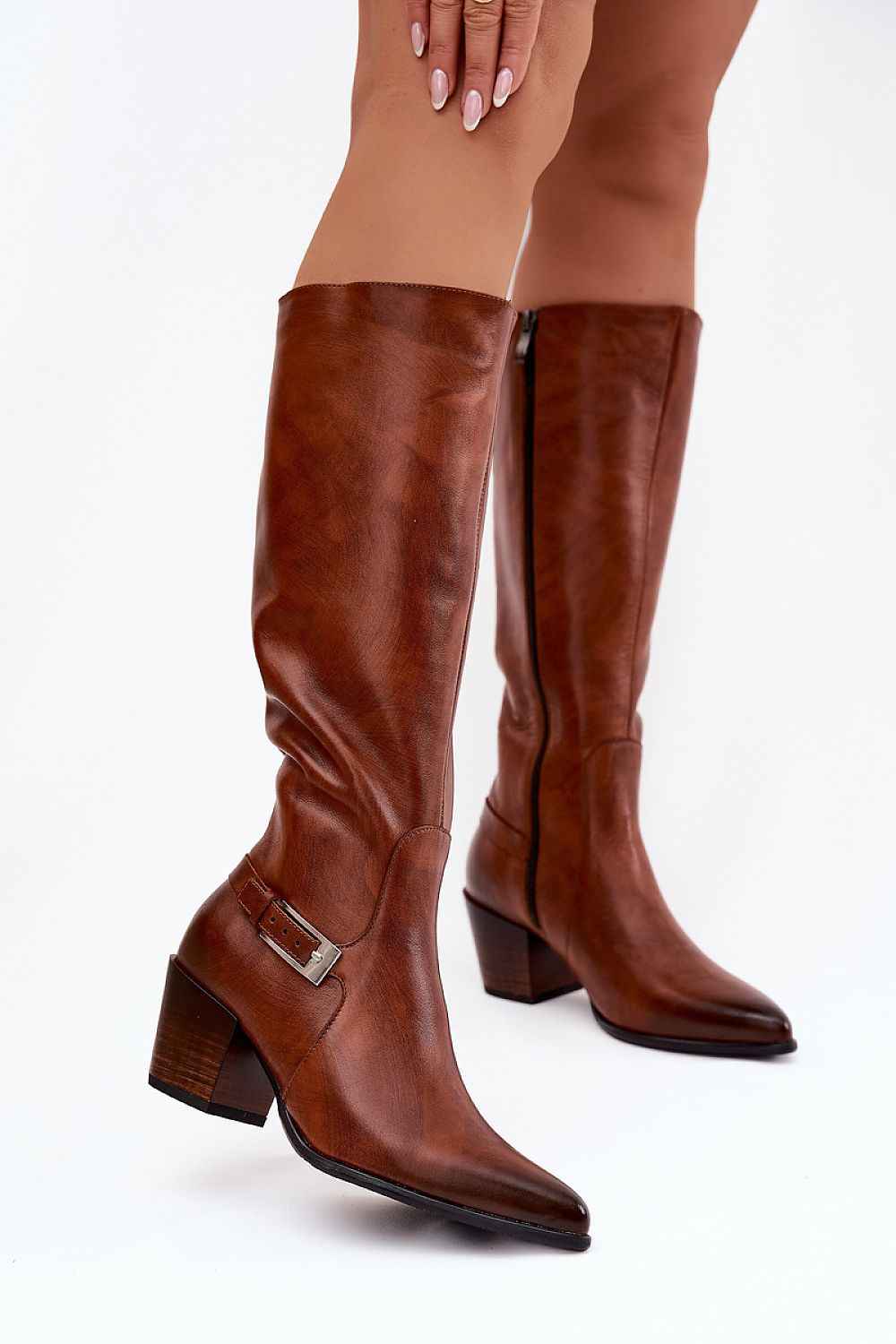Heel boots model 221523