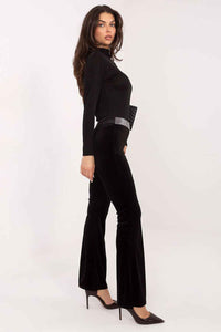 Women trousers model 221556