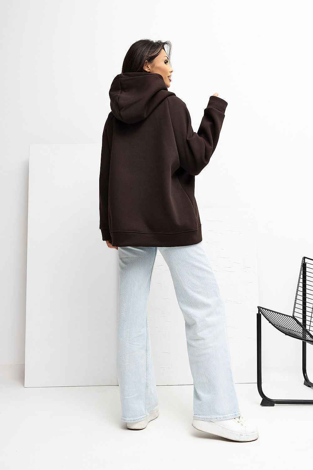 Sweatshirt model 221614