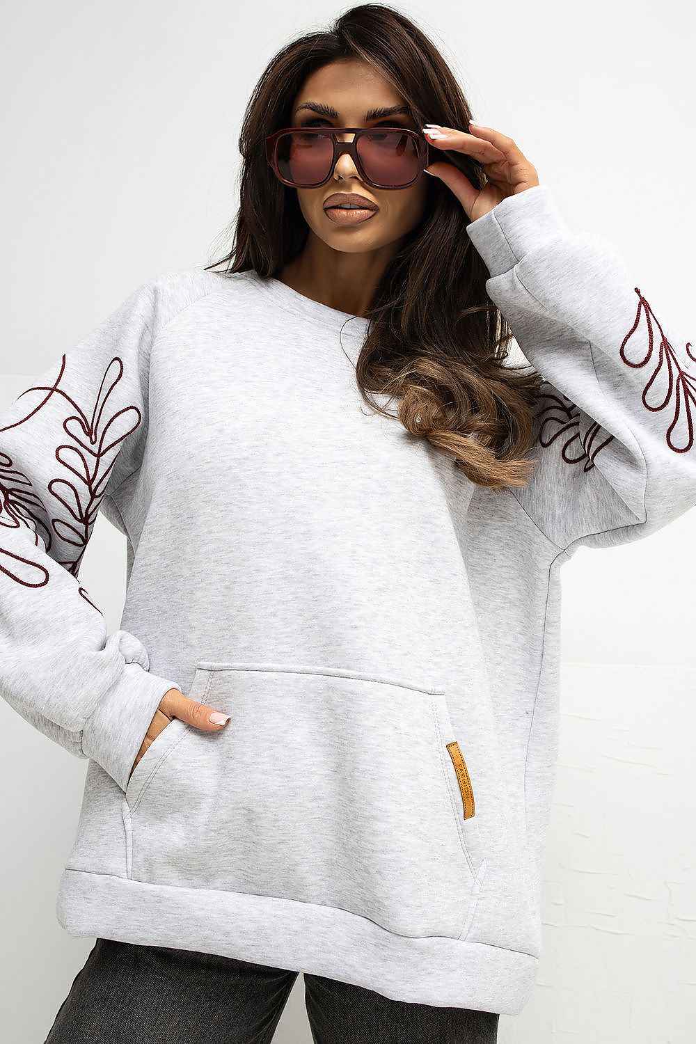 Sweatshirt model 221617