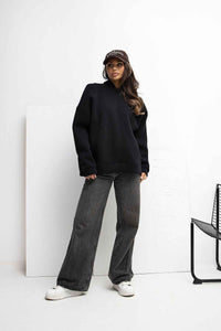 Sweatshirt model 221621