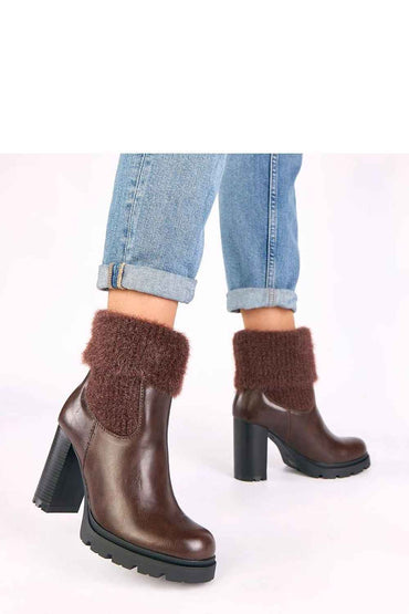 Heel boots model 221641