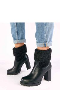 Heel boots model 221642