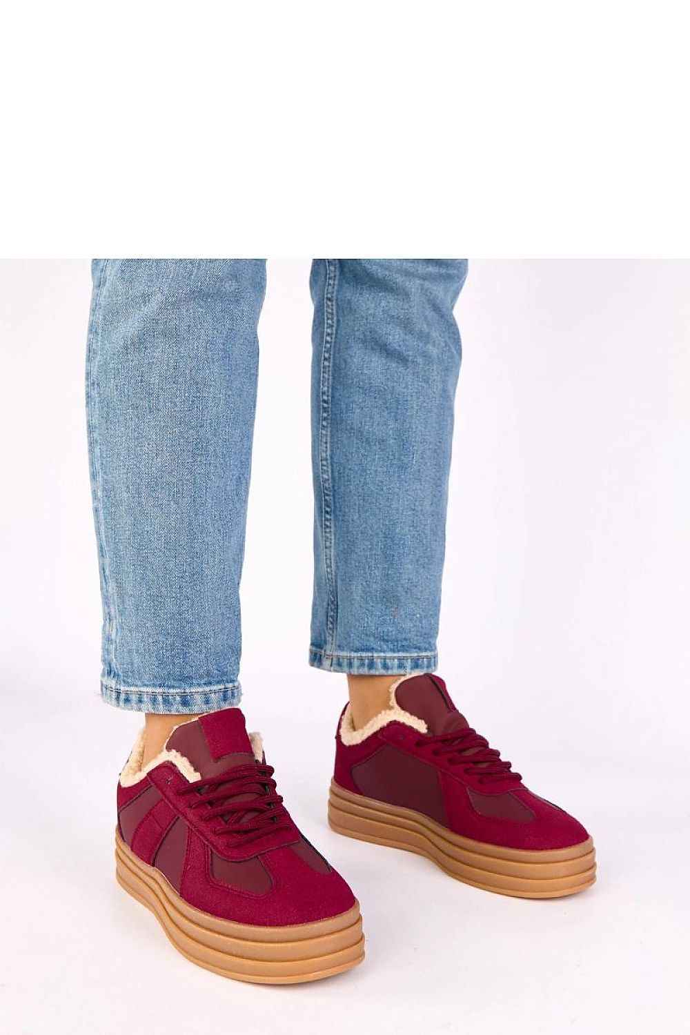 Sport Shoes model 221648