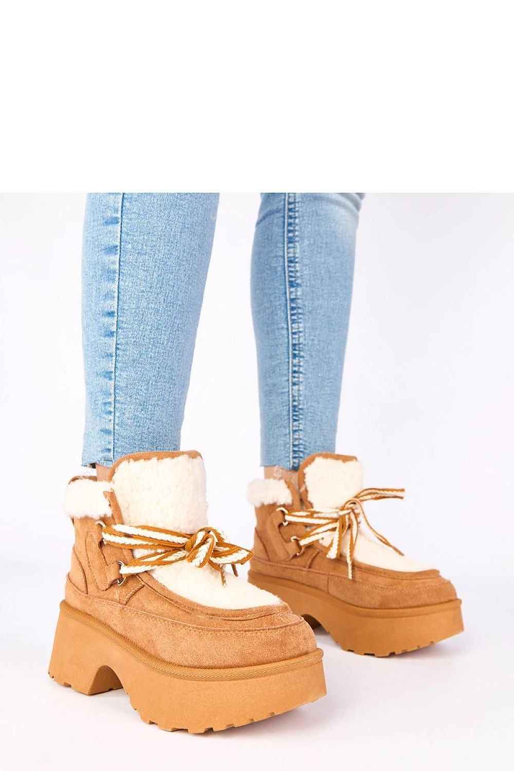 Snow boots model 221658