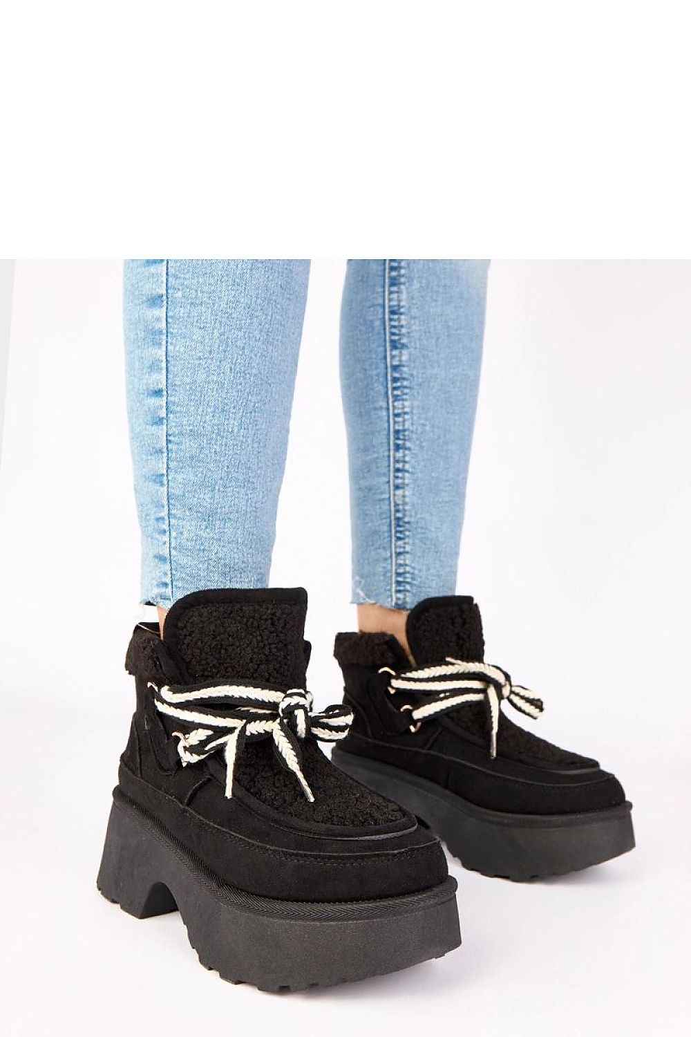 Snow boots model 221660