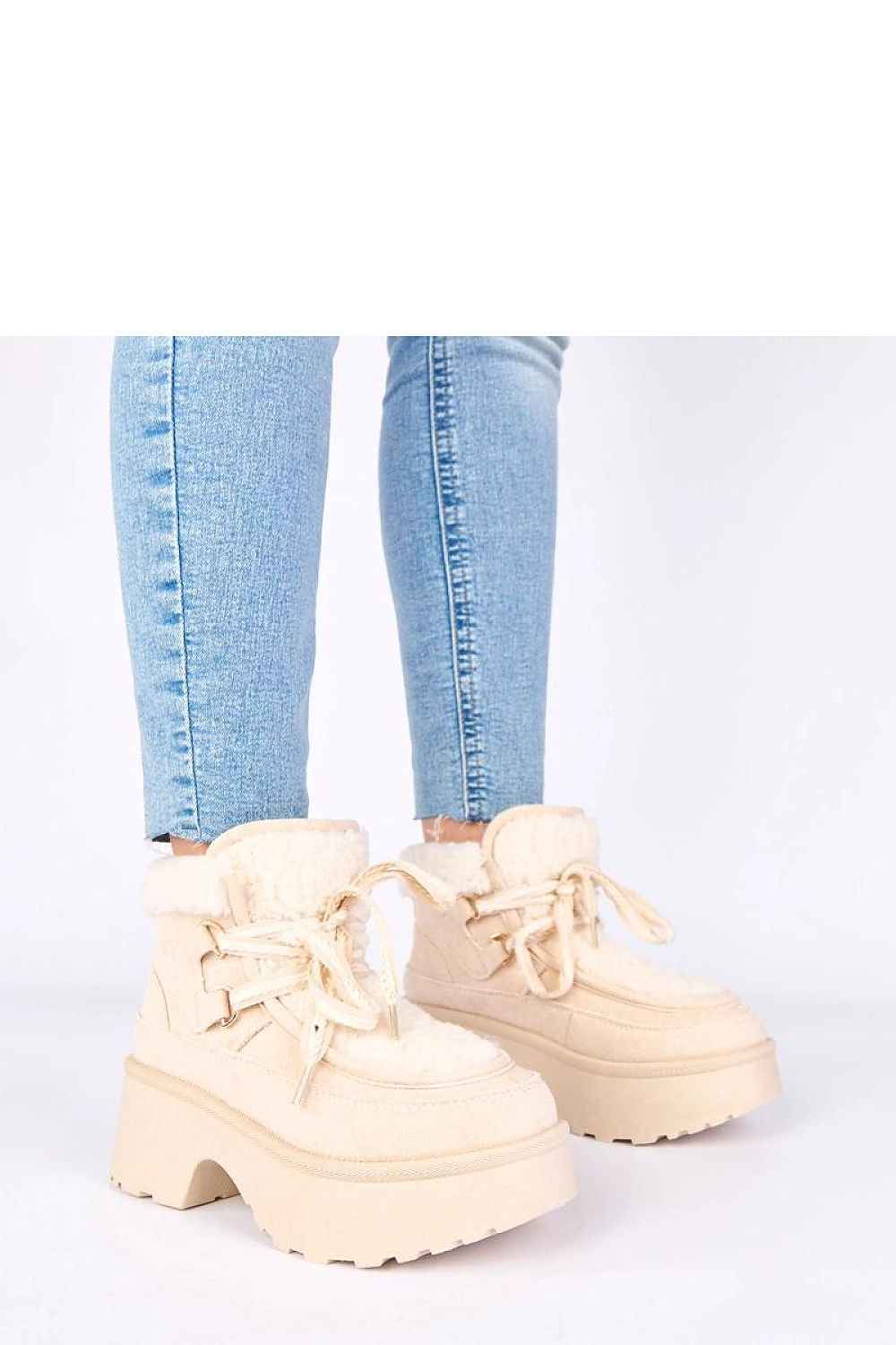 Snow boots model 221661