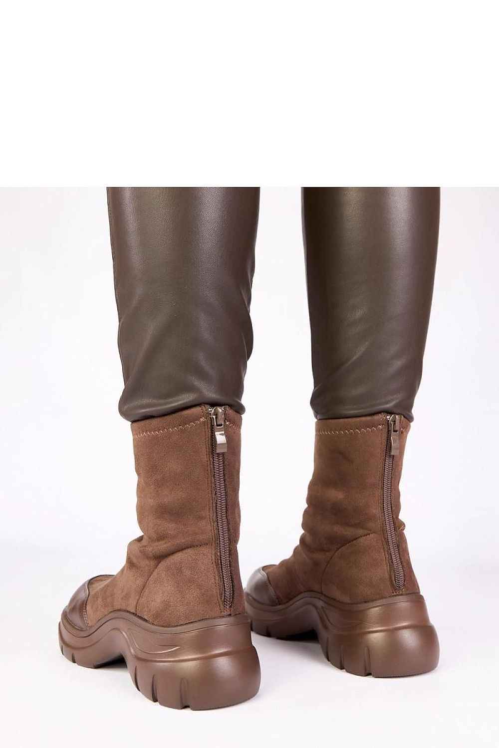 Boots model 221671