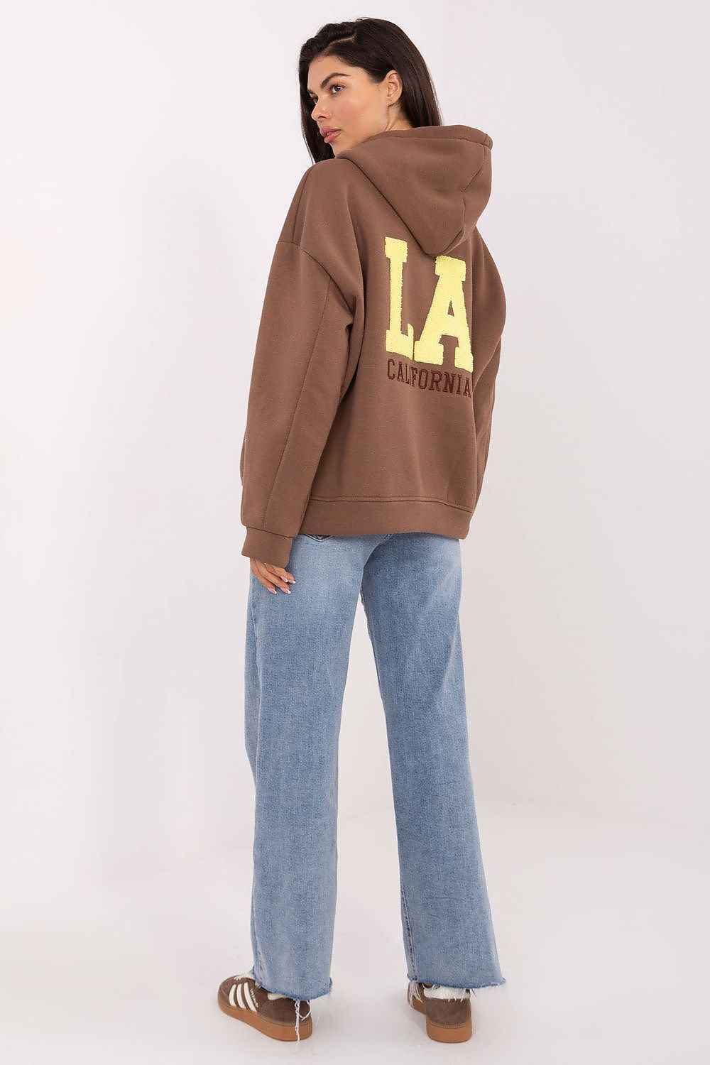 Sweatshirt model 221696