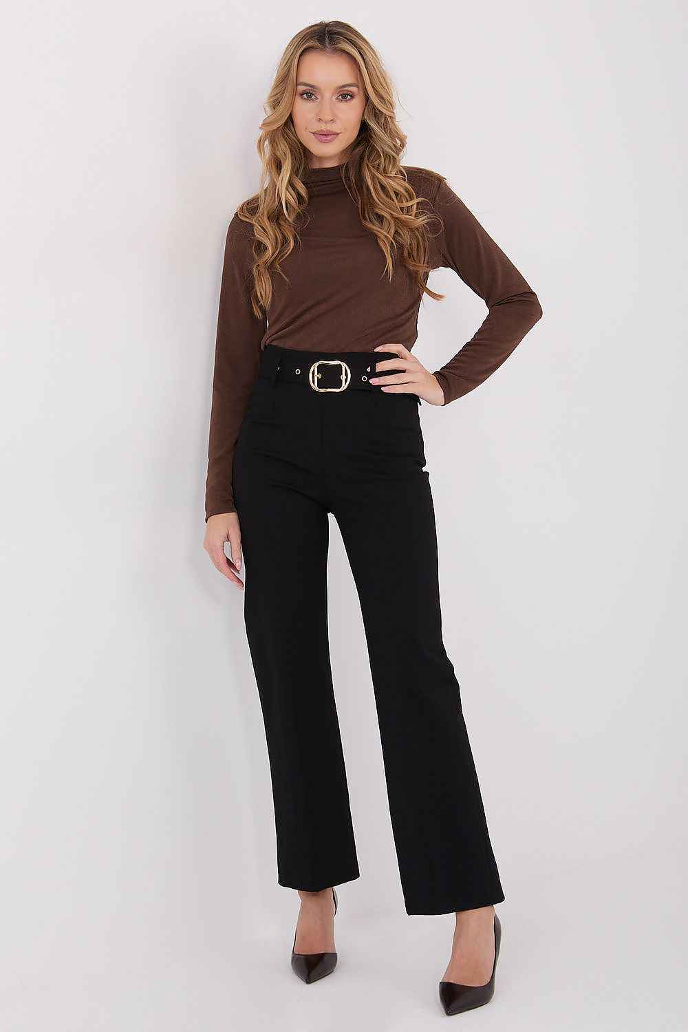 Women trousers model 221766