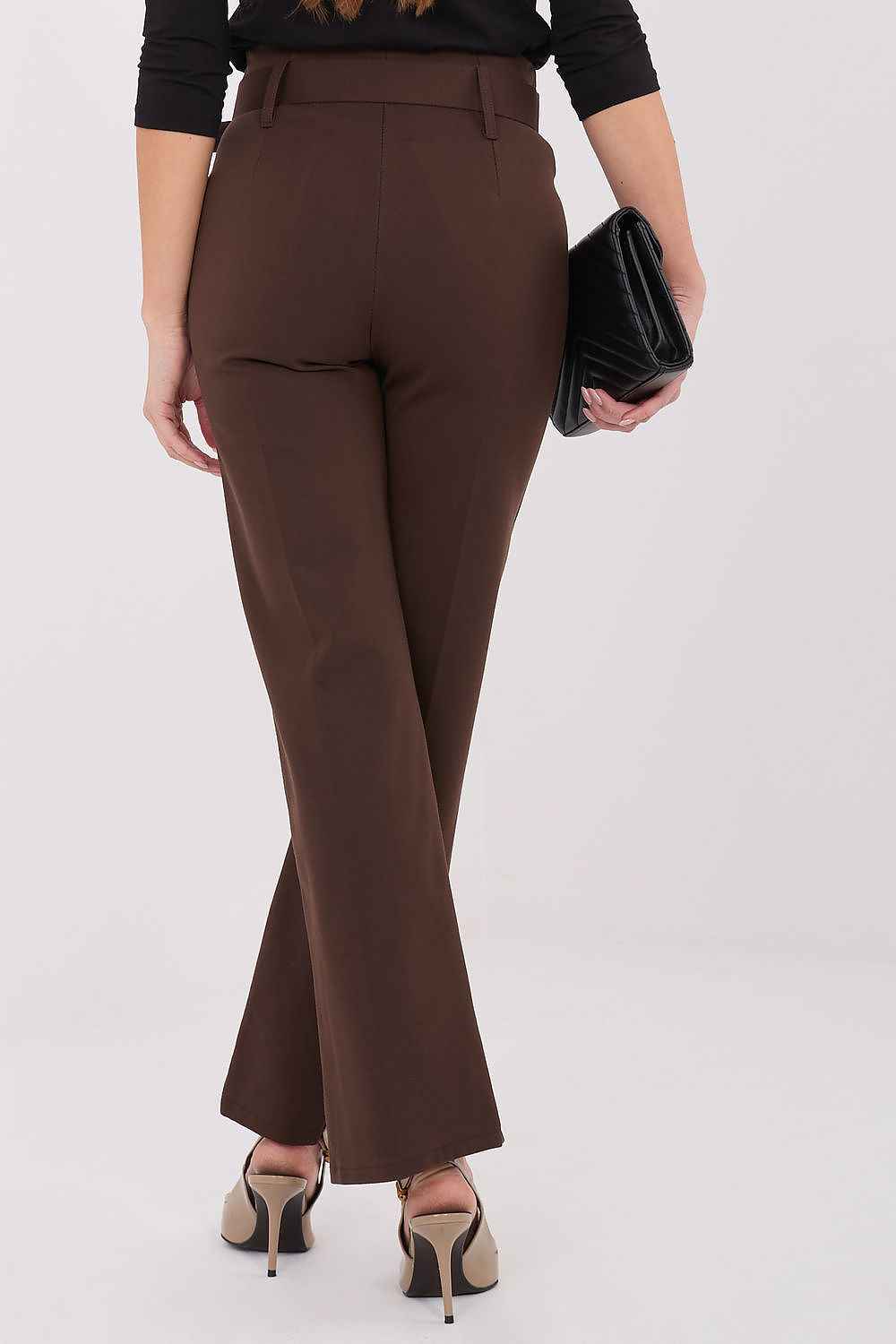Women trousers model 221768