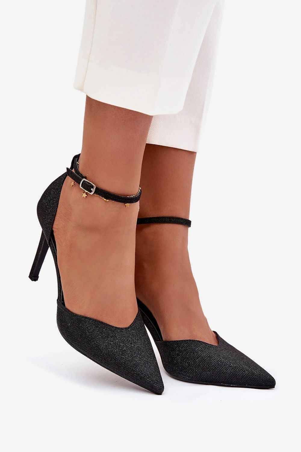 High heels model 221920