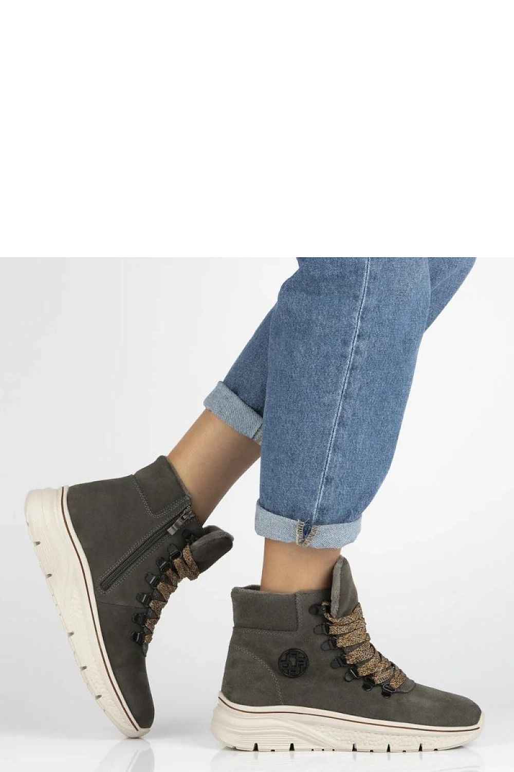 Platform boots model 222012