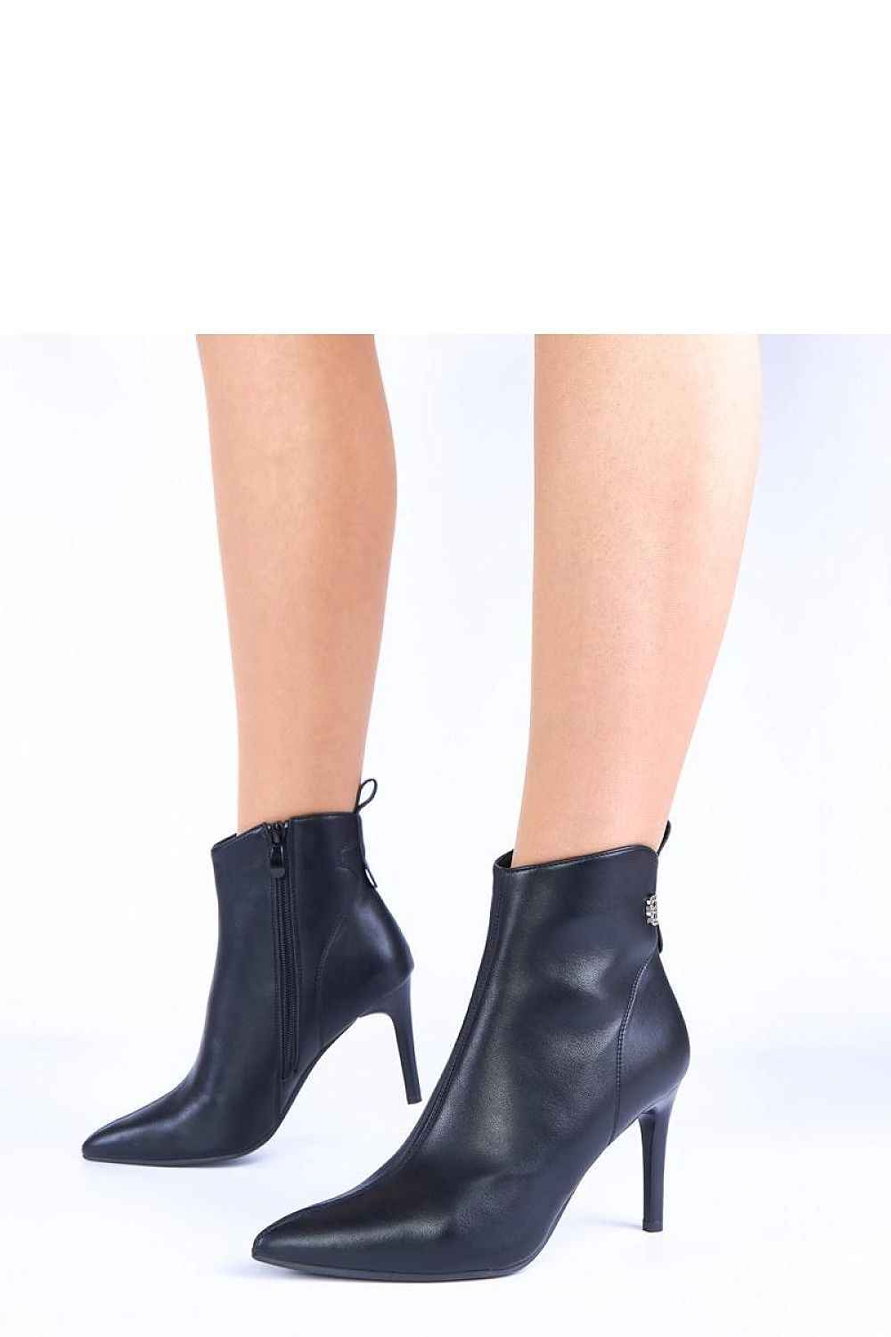 Boots model 222028