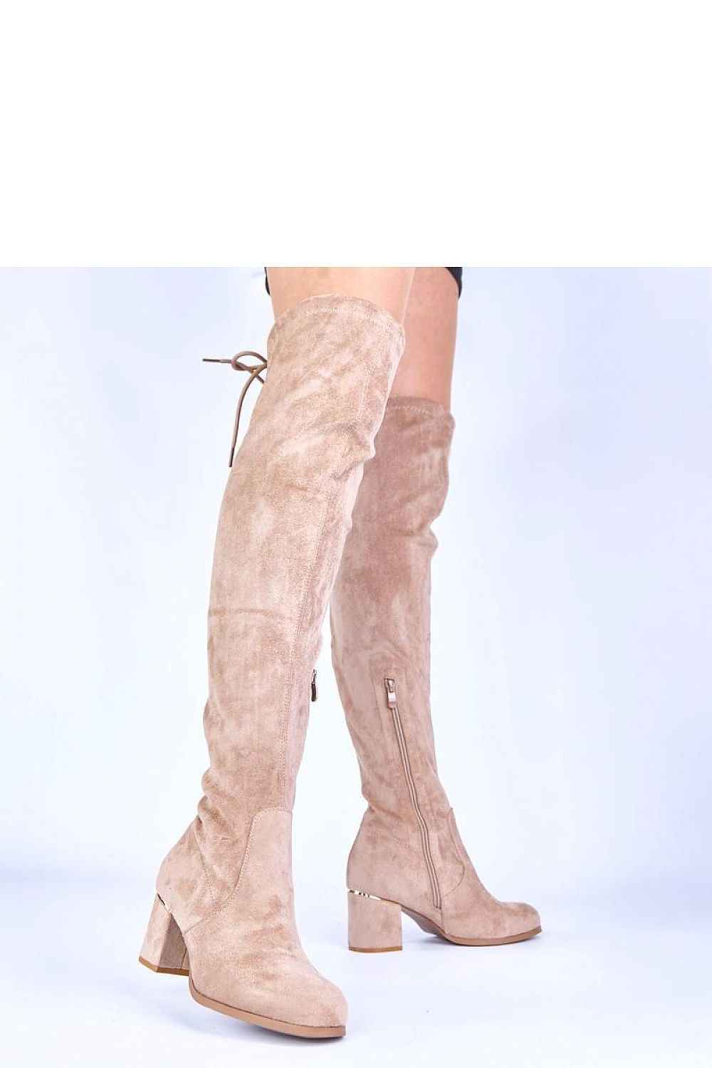 Heel boots model 222031