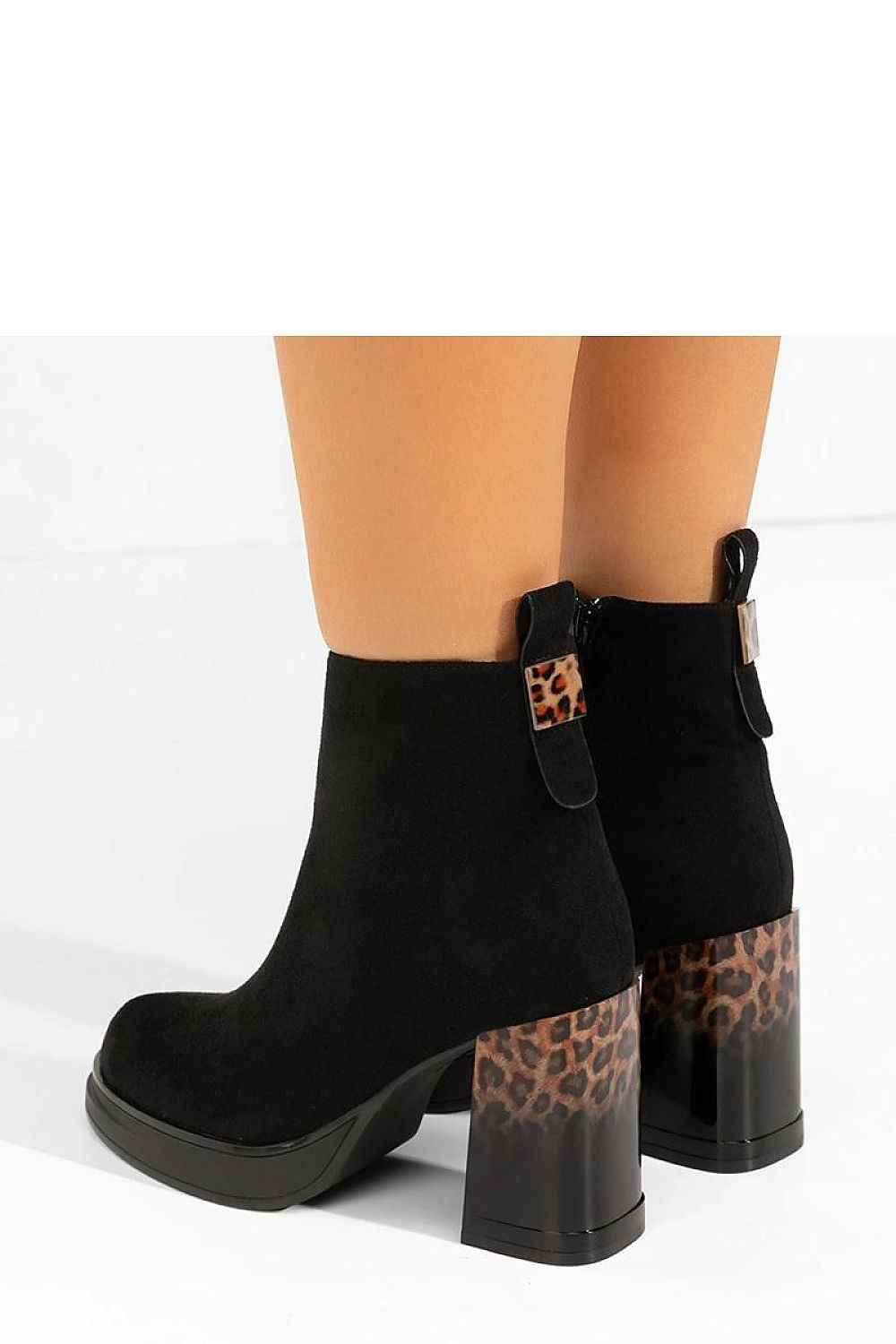 Heel boots model 222034