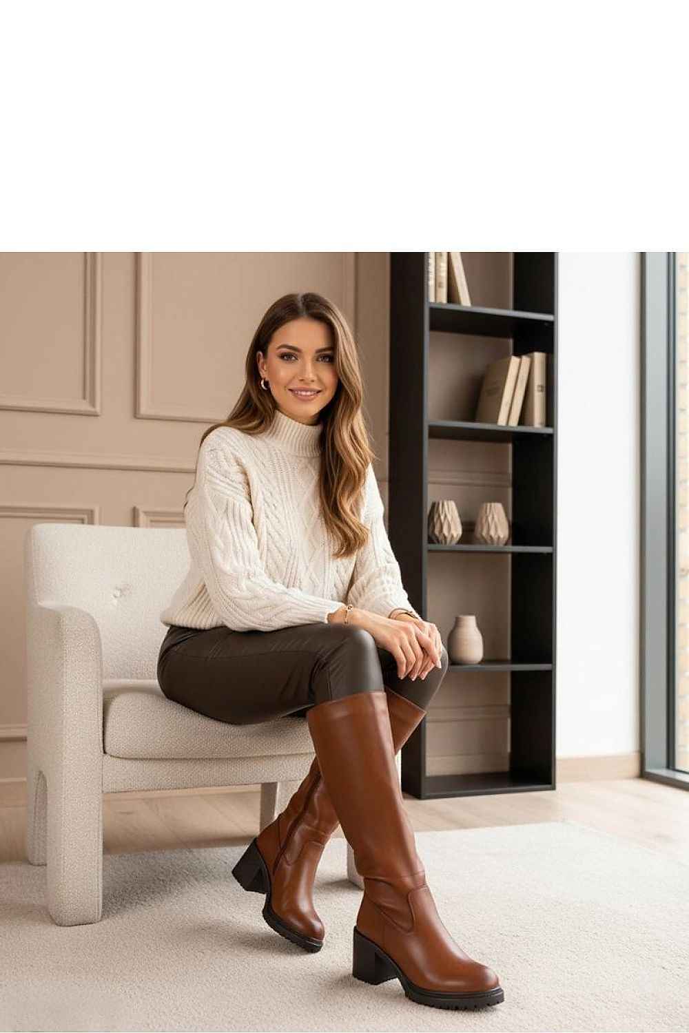 Heel boots model 222052