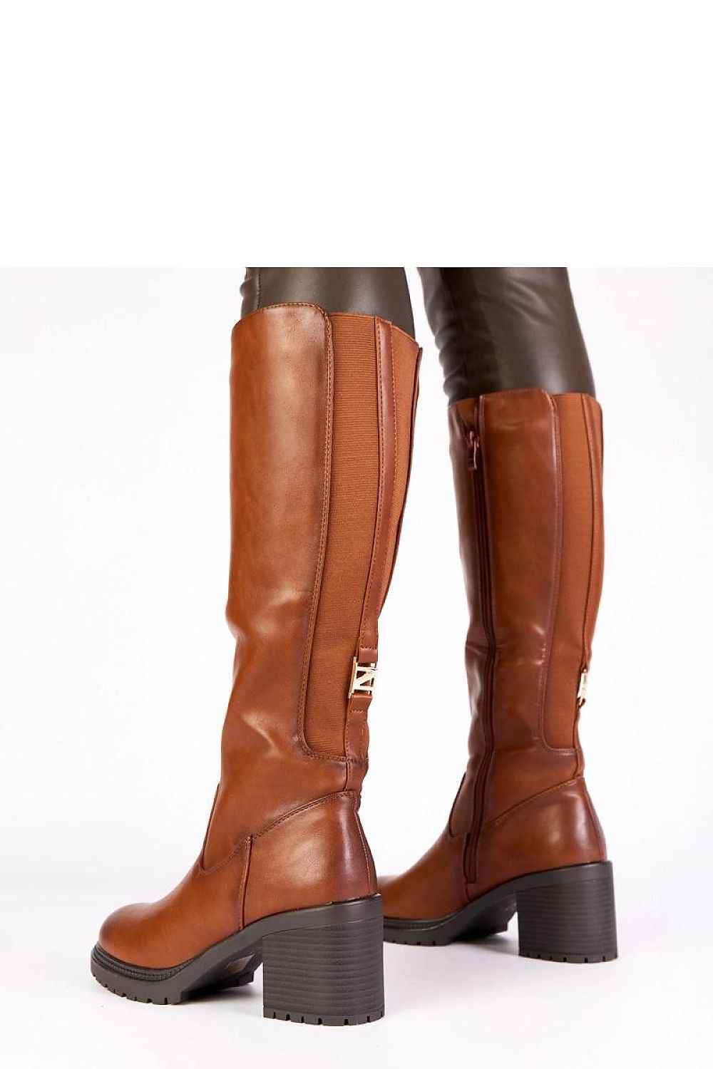 Heel boots model 222052