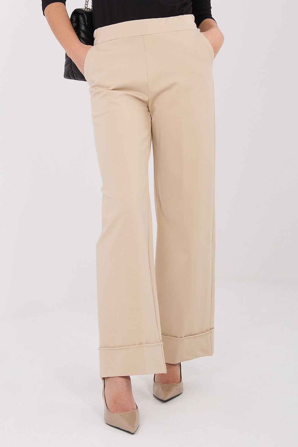 Women trousers model 222236