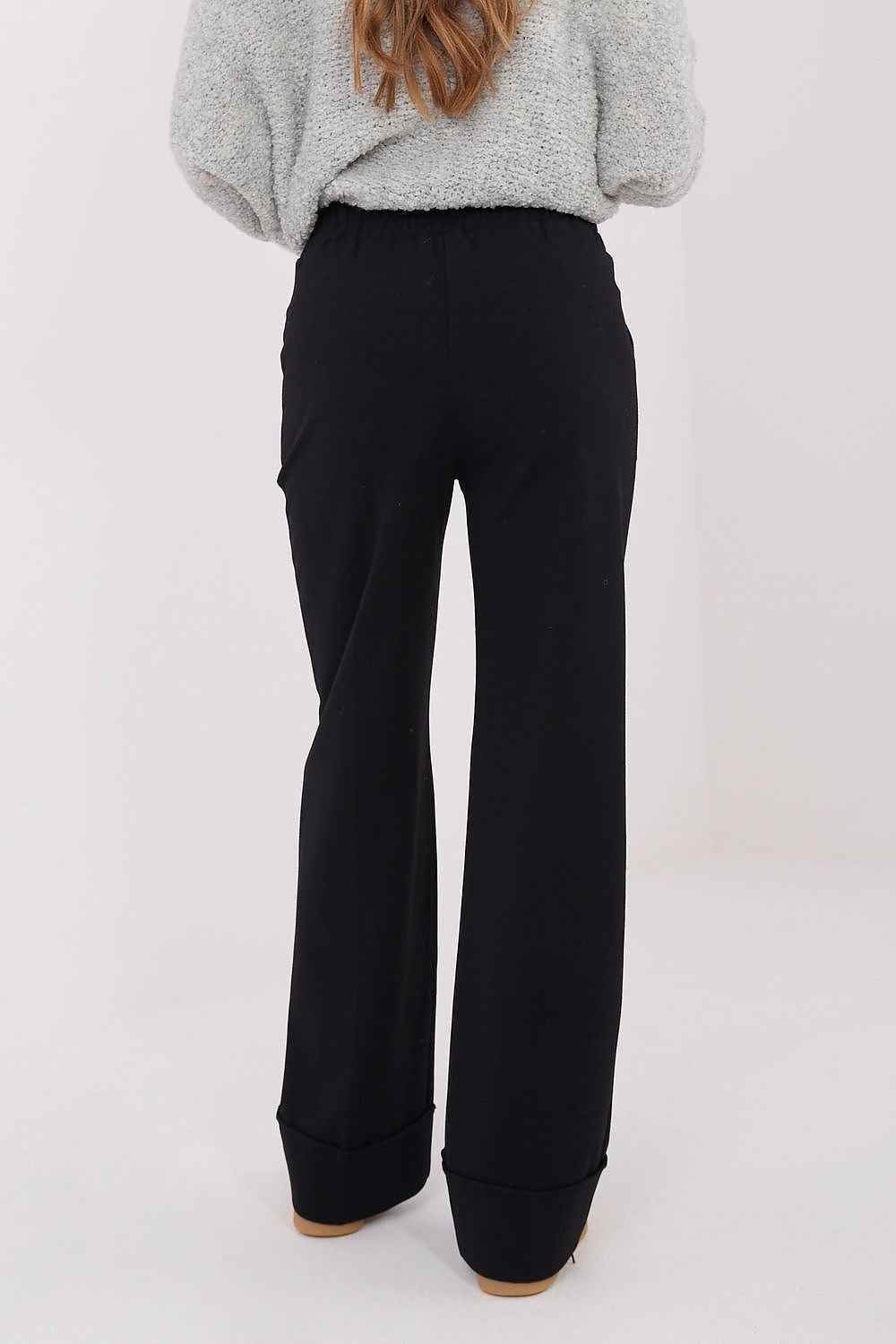 Women trousers model 222237