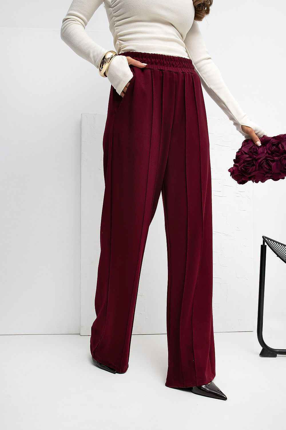 Tracksuit trousers model 222250