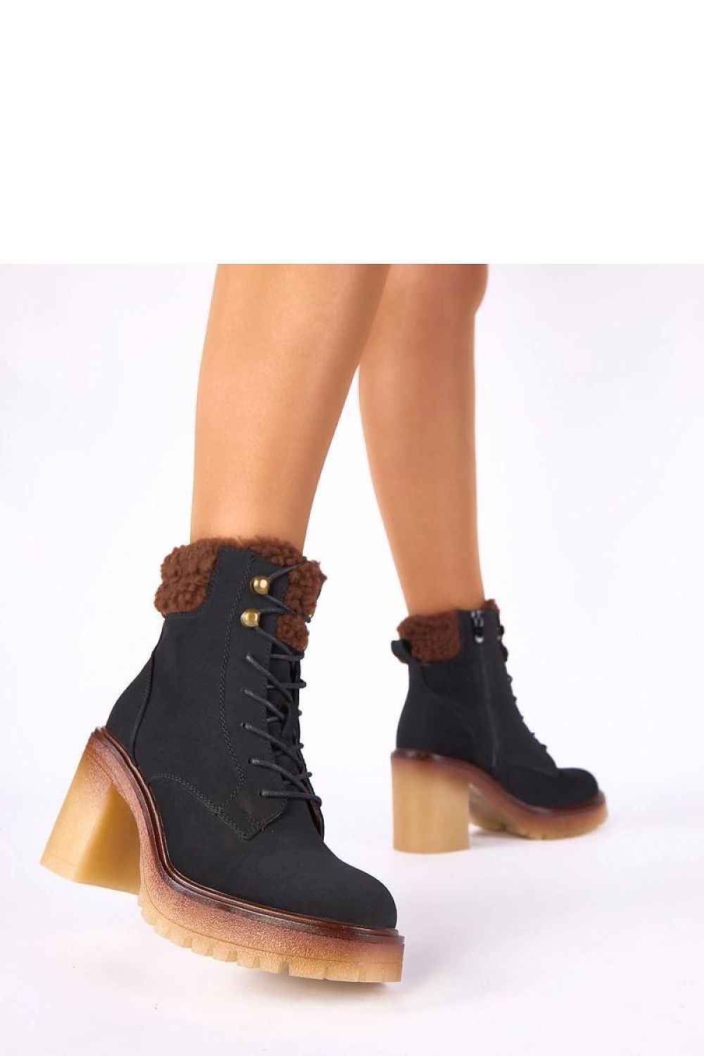 Heel boots model 222347