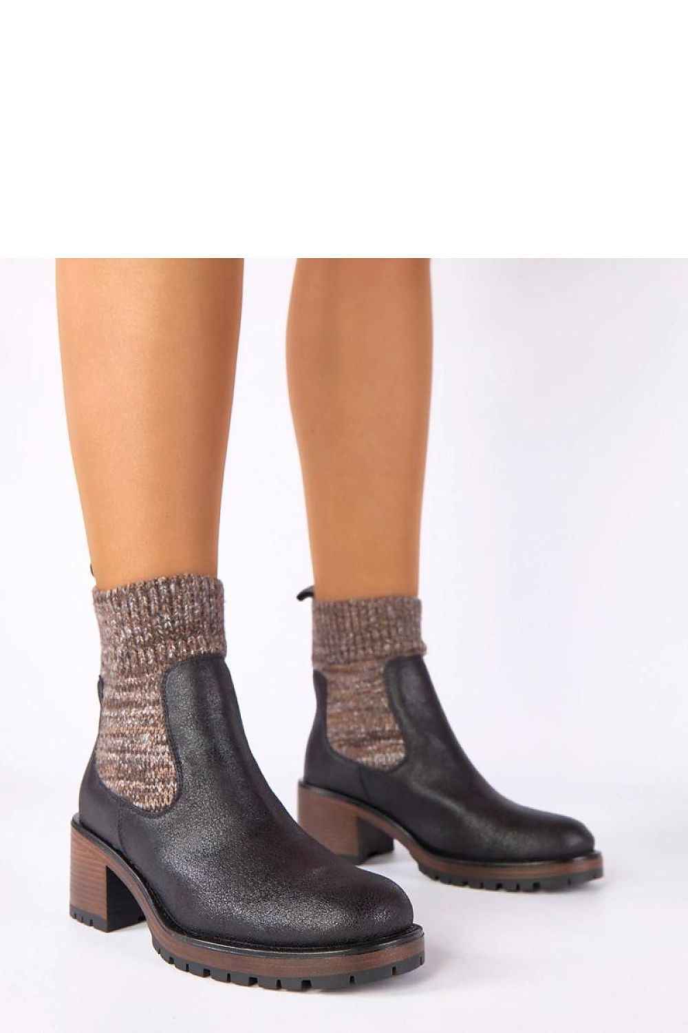 Heel boots model 222348