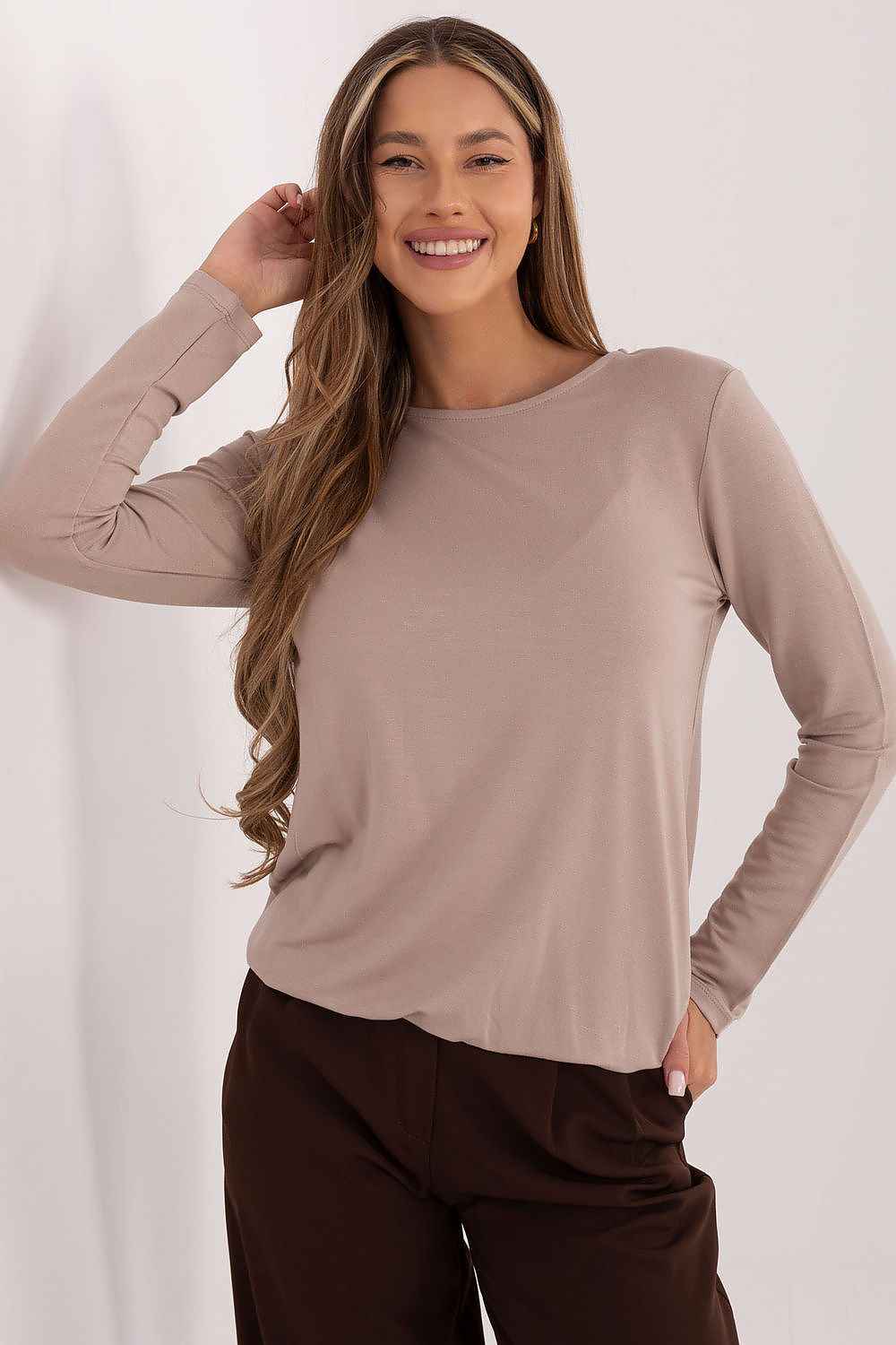 Blouse model 222428