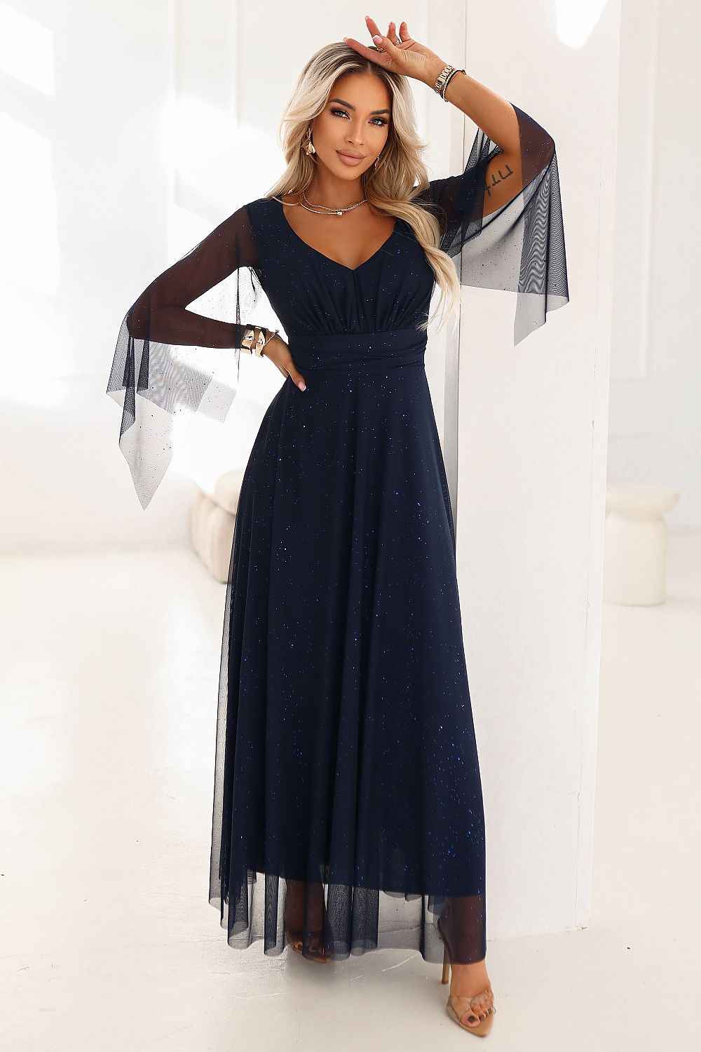 Long dress model 222463