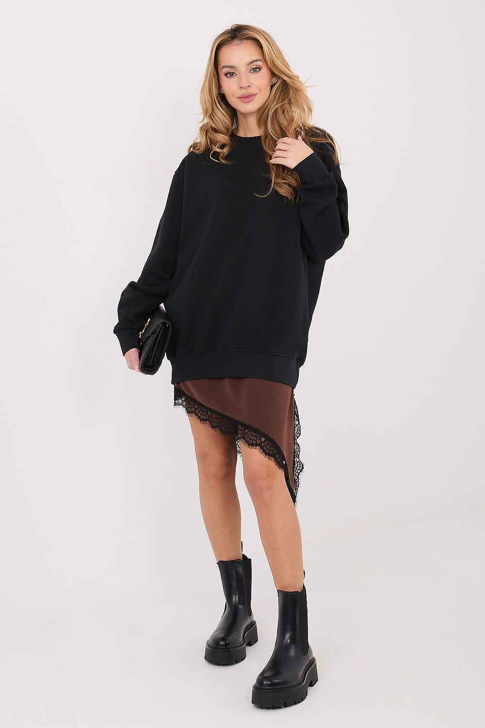 Sweatshirt model 222499