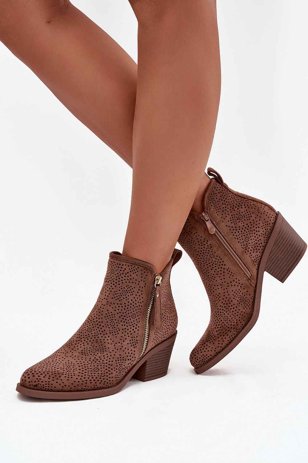 Heel boots model 222515