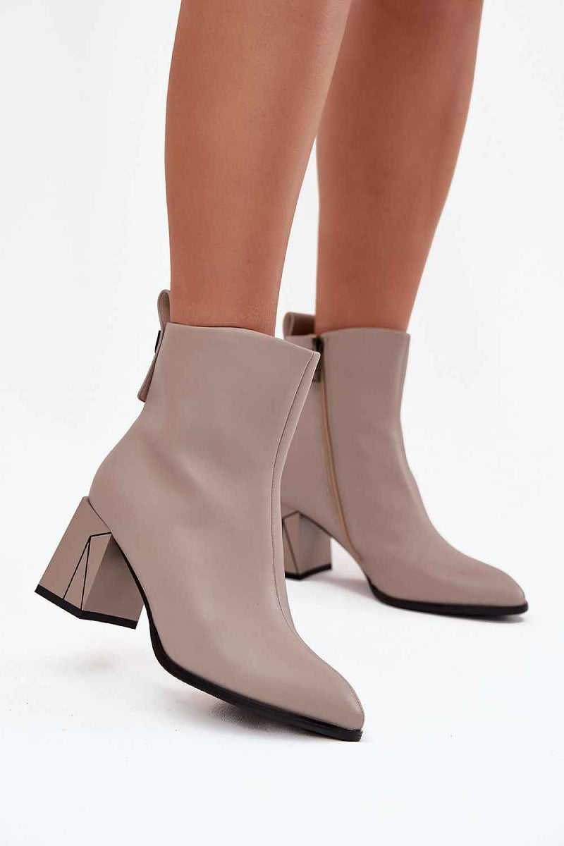 Heel boots model 222516