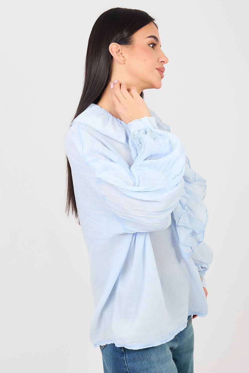 Blouse model 223319