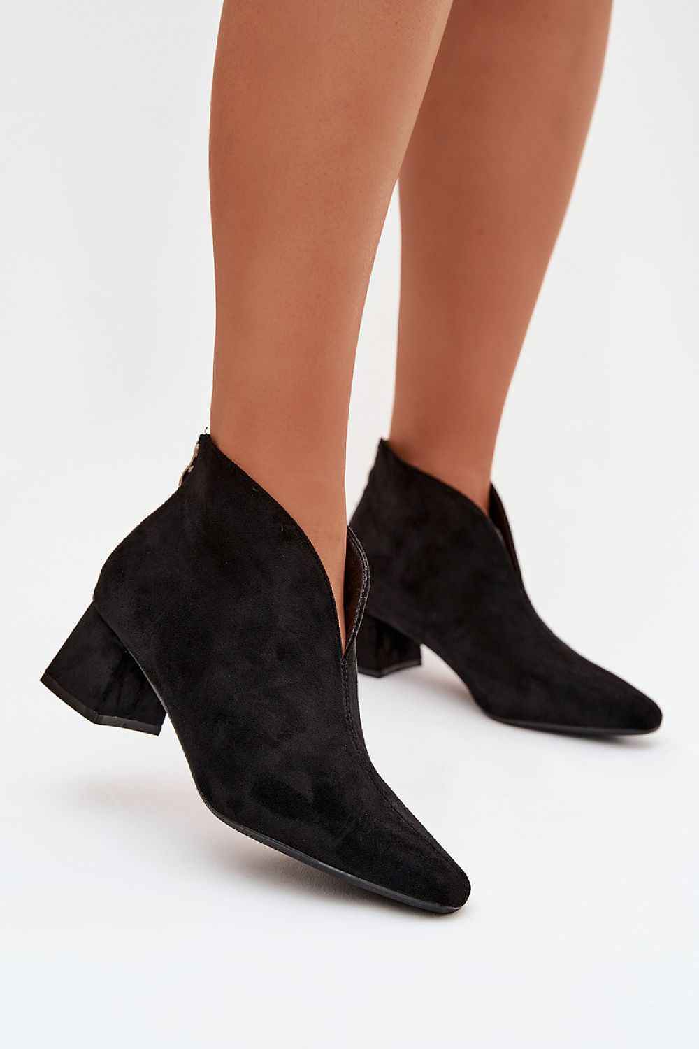 Heel boots model 223591