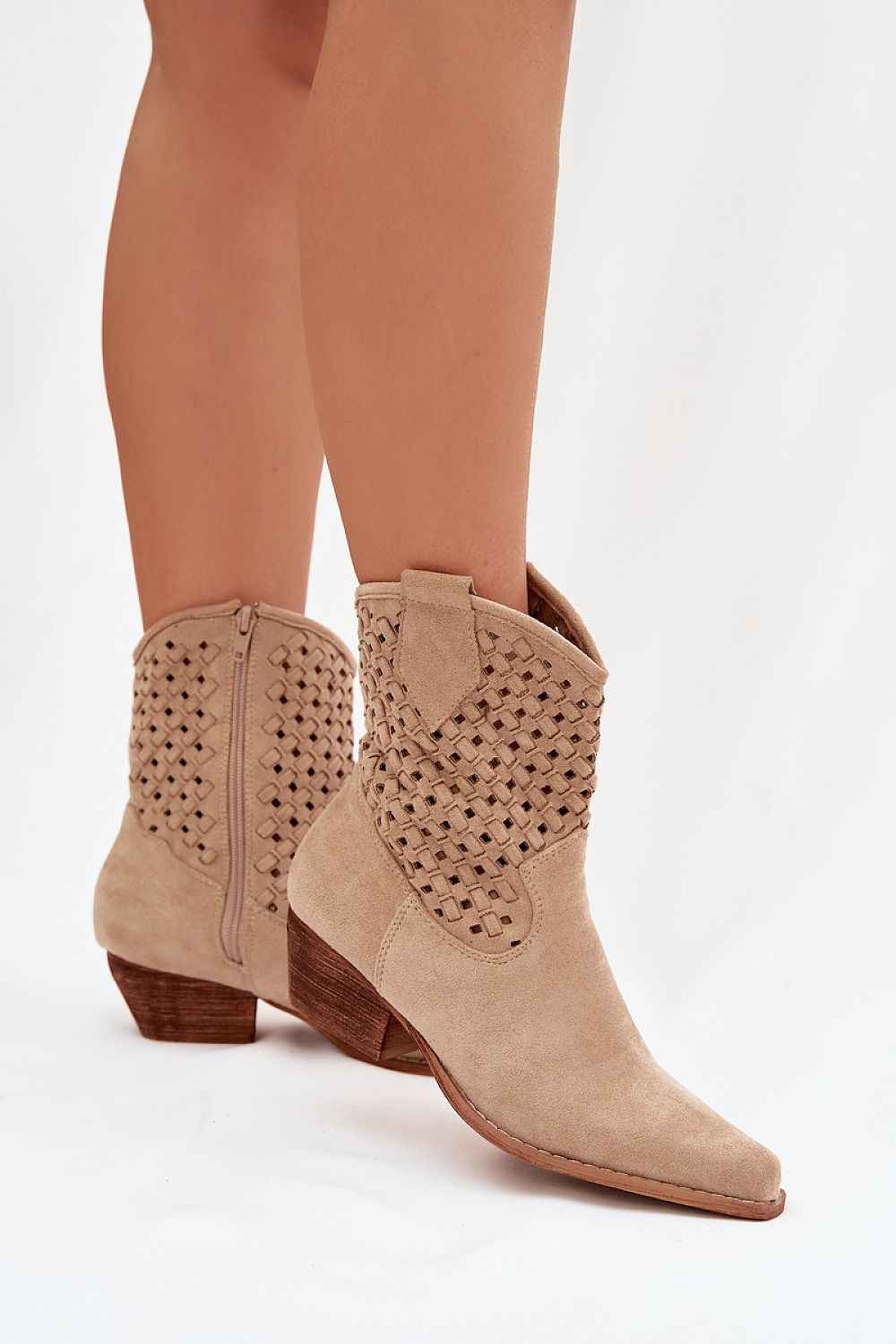 Heel boots model 223853