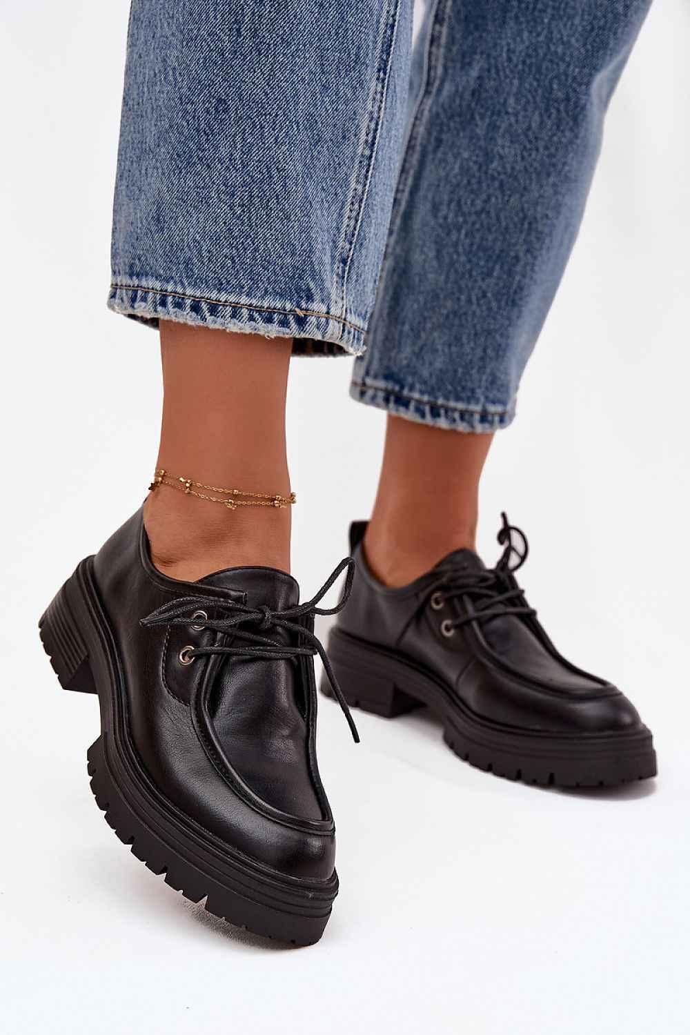 Half shoes model 223858