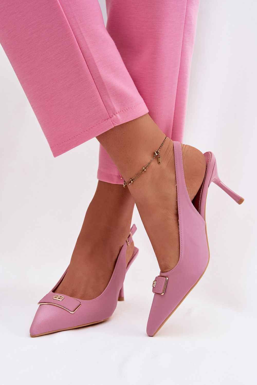 High heels model 223860