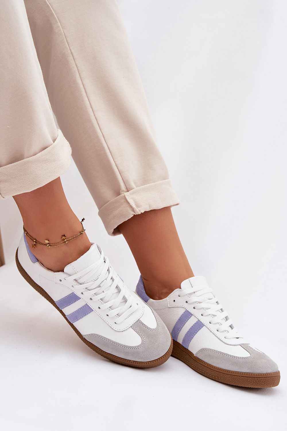 Sport Shoes model 223874
