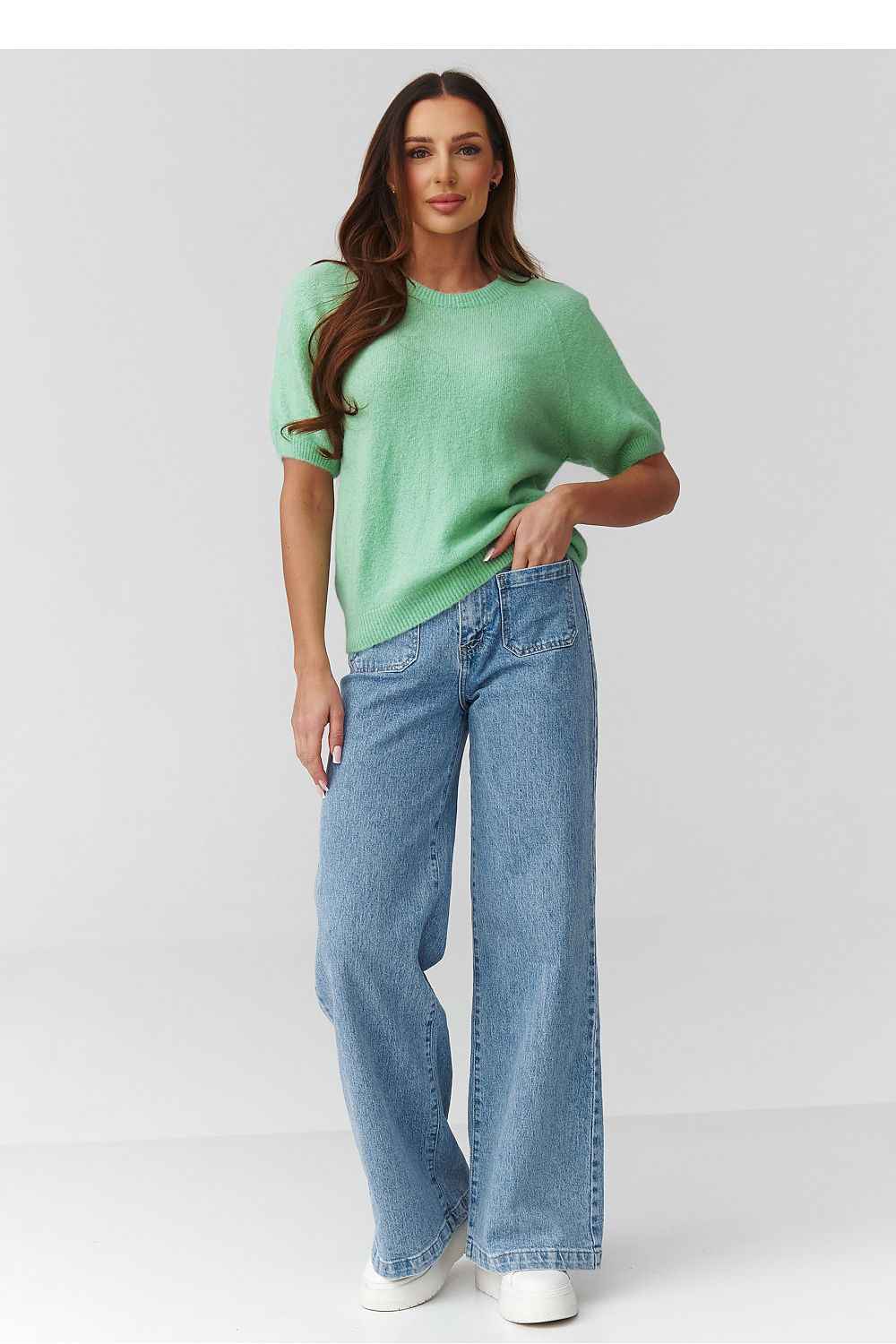 Short sleeve sweater model 224078