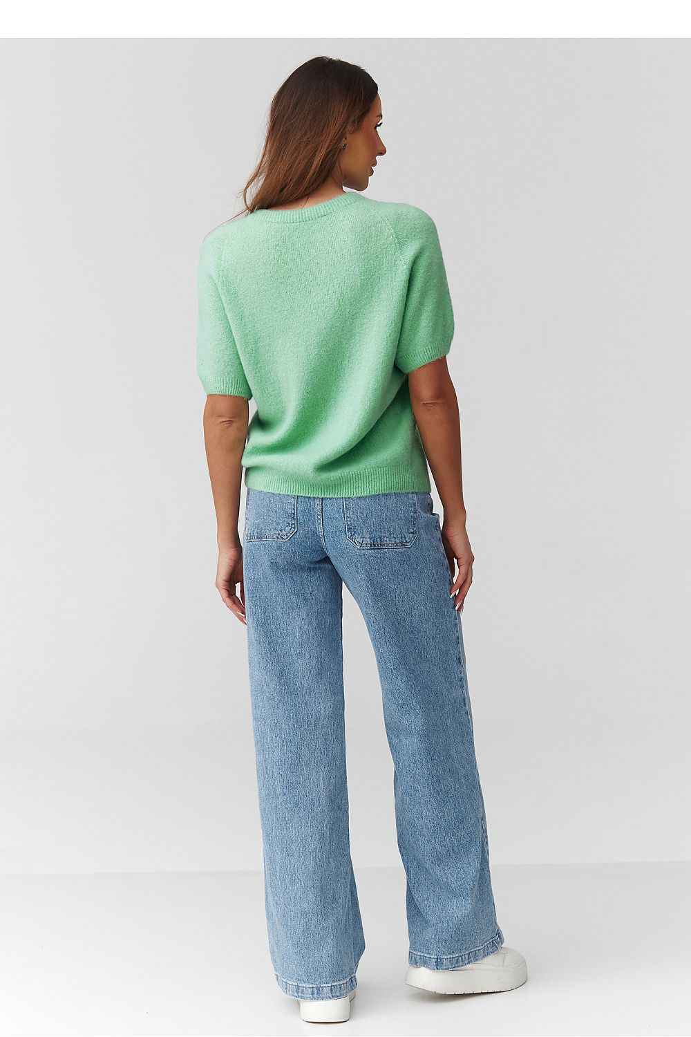 Short sleeve sweater model 224078
