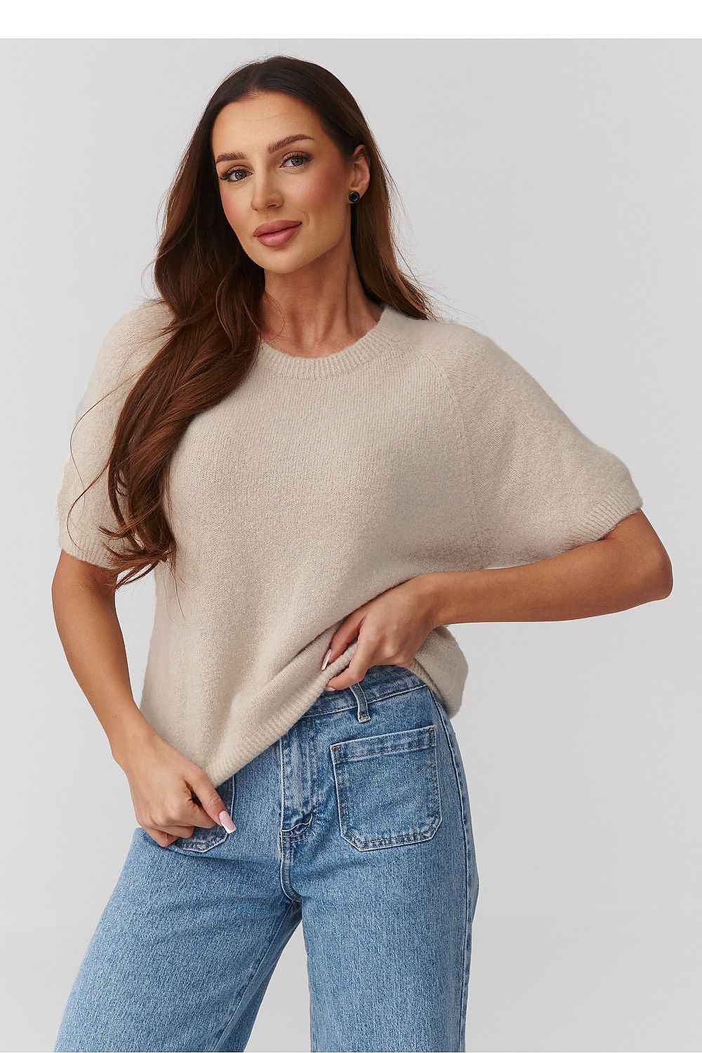 Short sleeve sweater model 224081