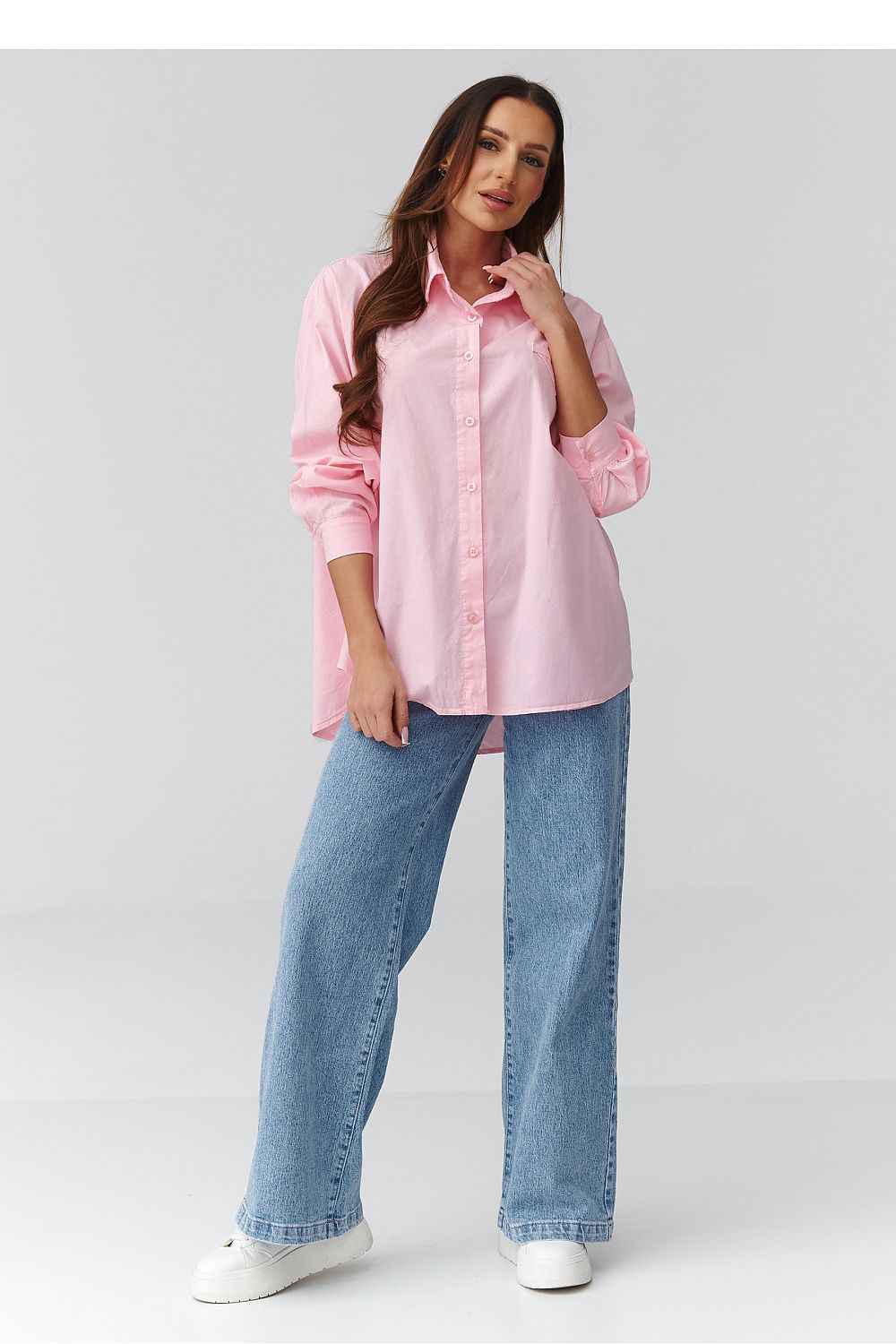  Long sleeve shirt model 224100 Makadamia 