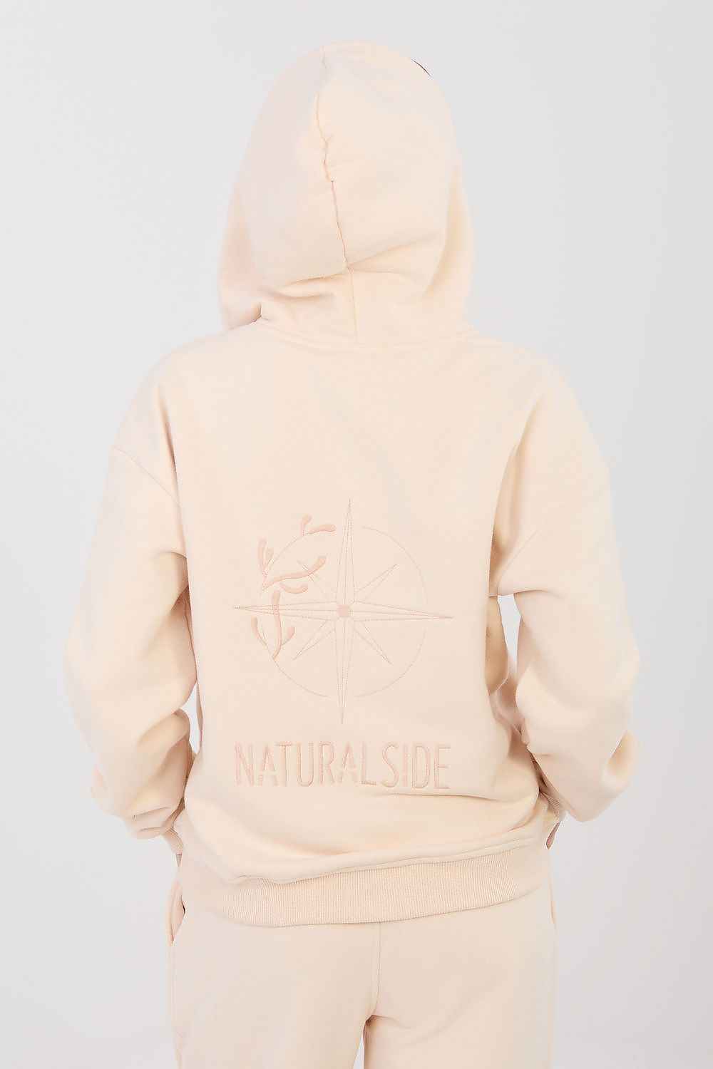 Sweatshirt model 224120