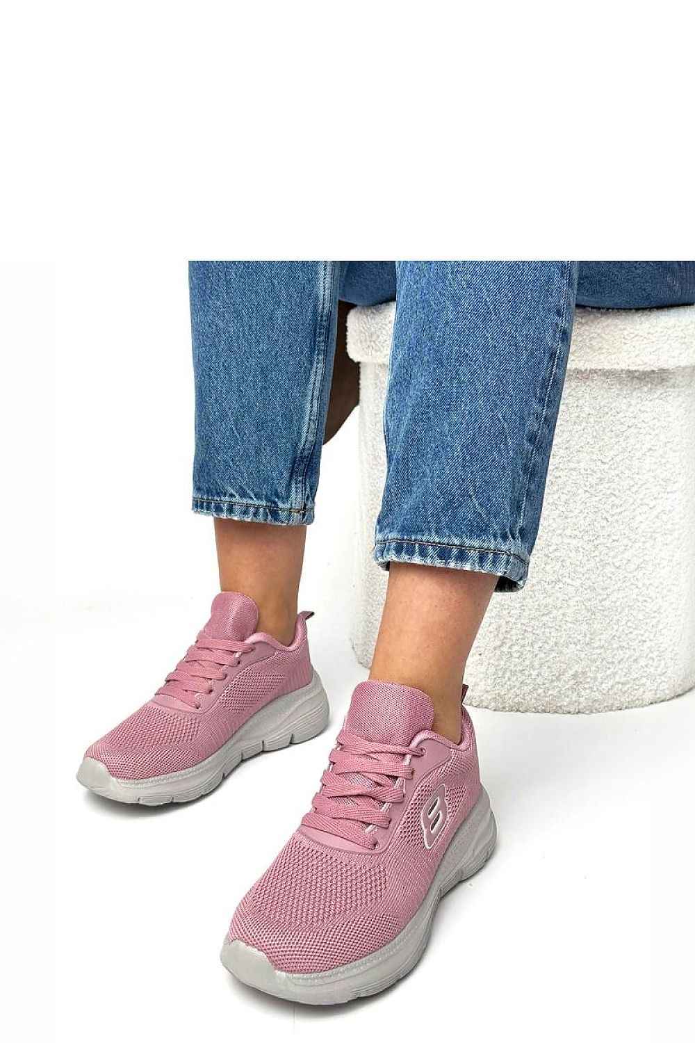 Sport Shoes model 224146