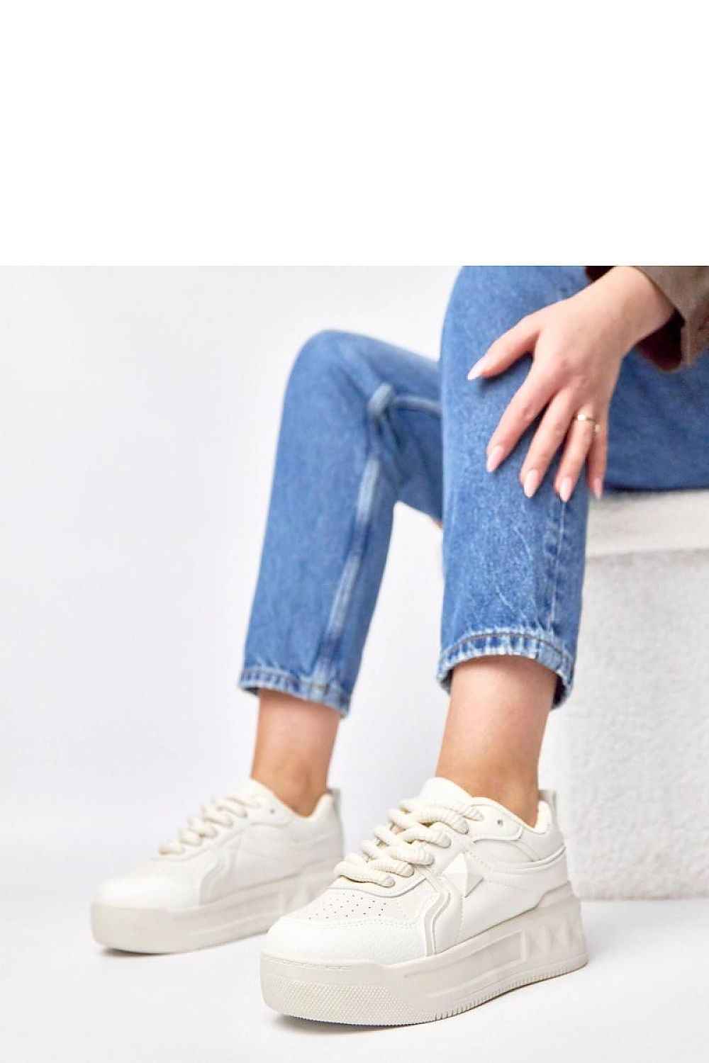 Sport Shoes model 224152