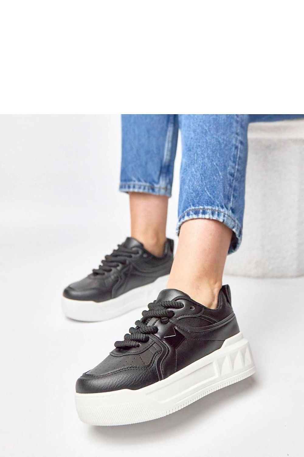 Sport Shoes model 224153
