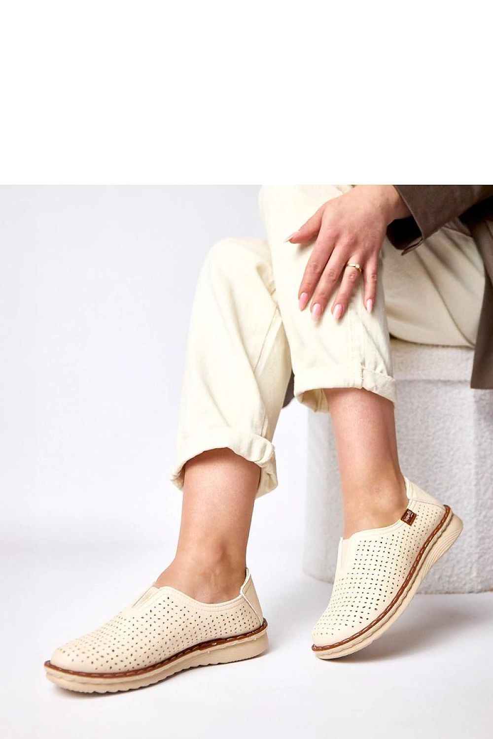 Half shoes model 224160
