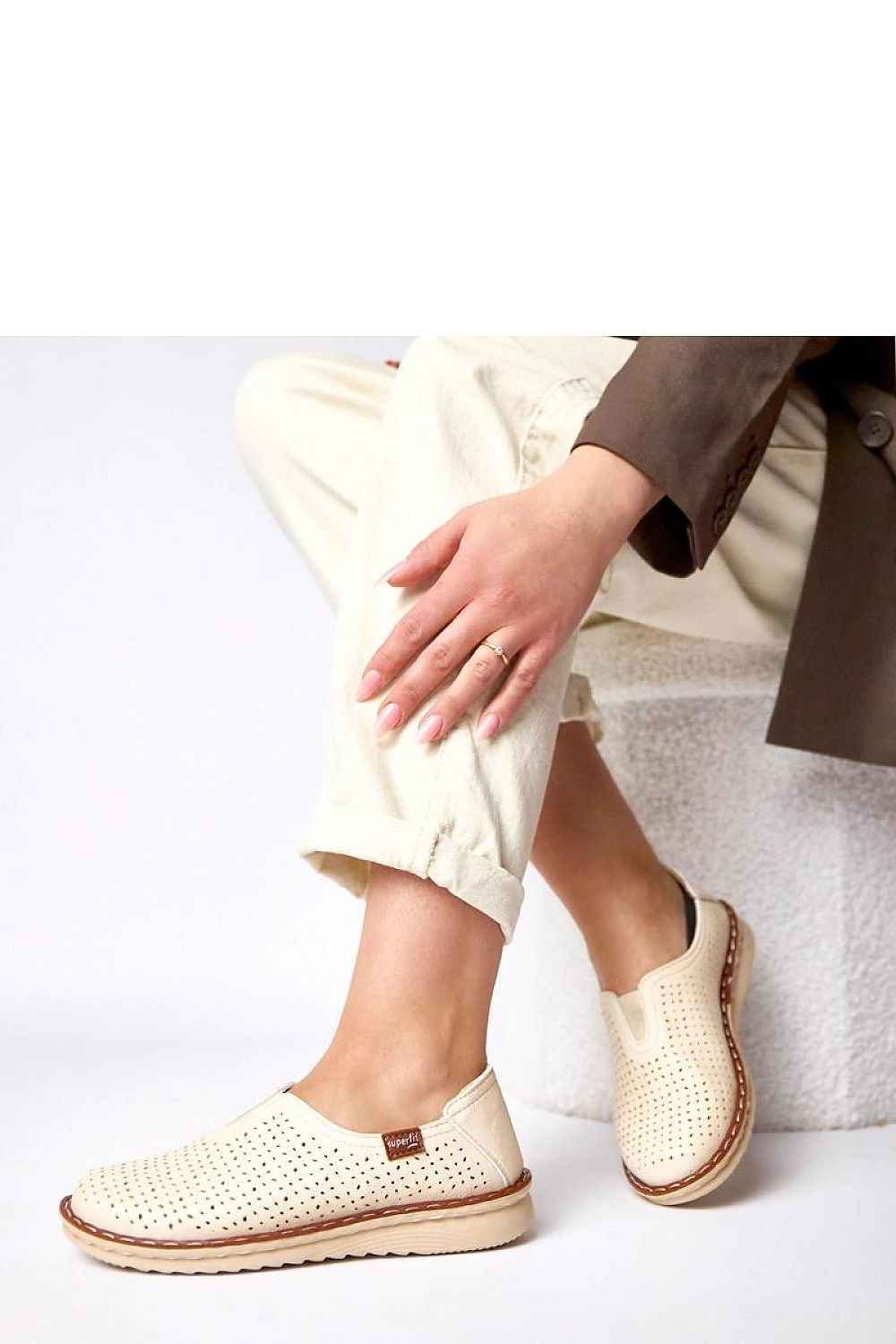 Half shoes model 224160