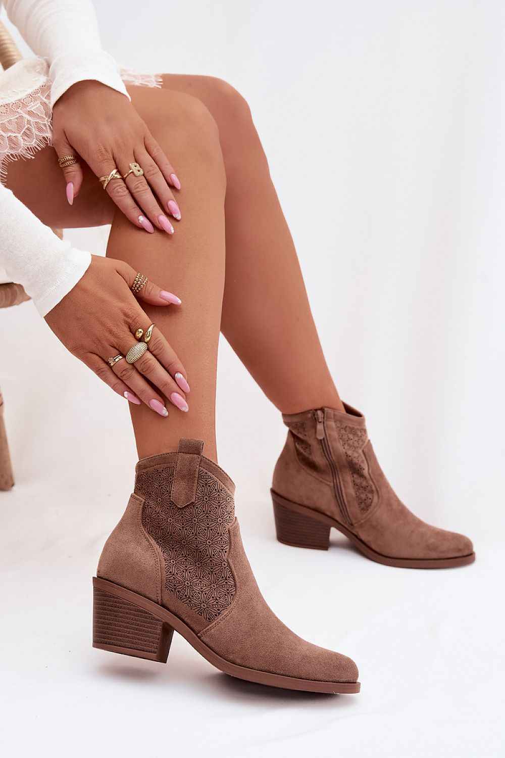 Heel boots model 224429